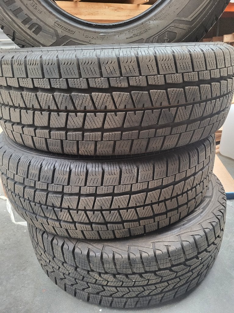 winterbanden van Goodyear, Ophalen, Winterbanden, Band(en), Bestelwagen