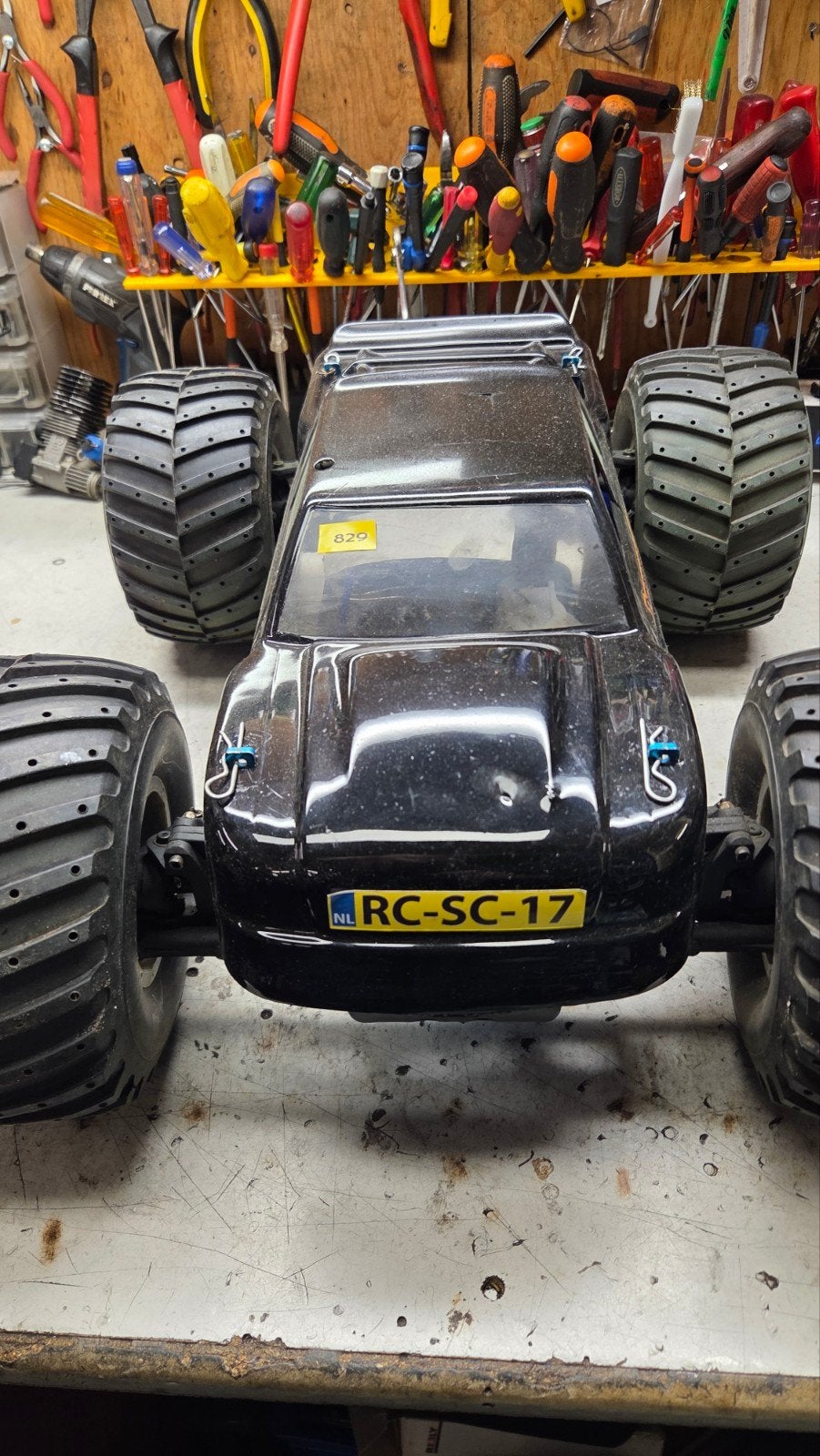 Te koop dikke torsen nitro auto, Gebruikt, Auto offroad, Ophalen of Verzenden, Schaal 1:8