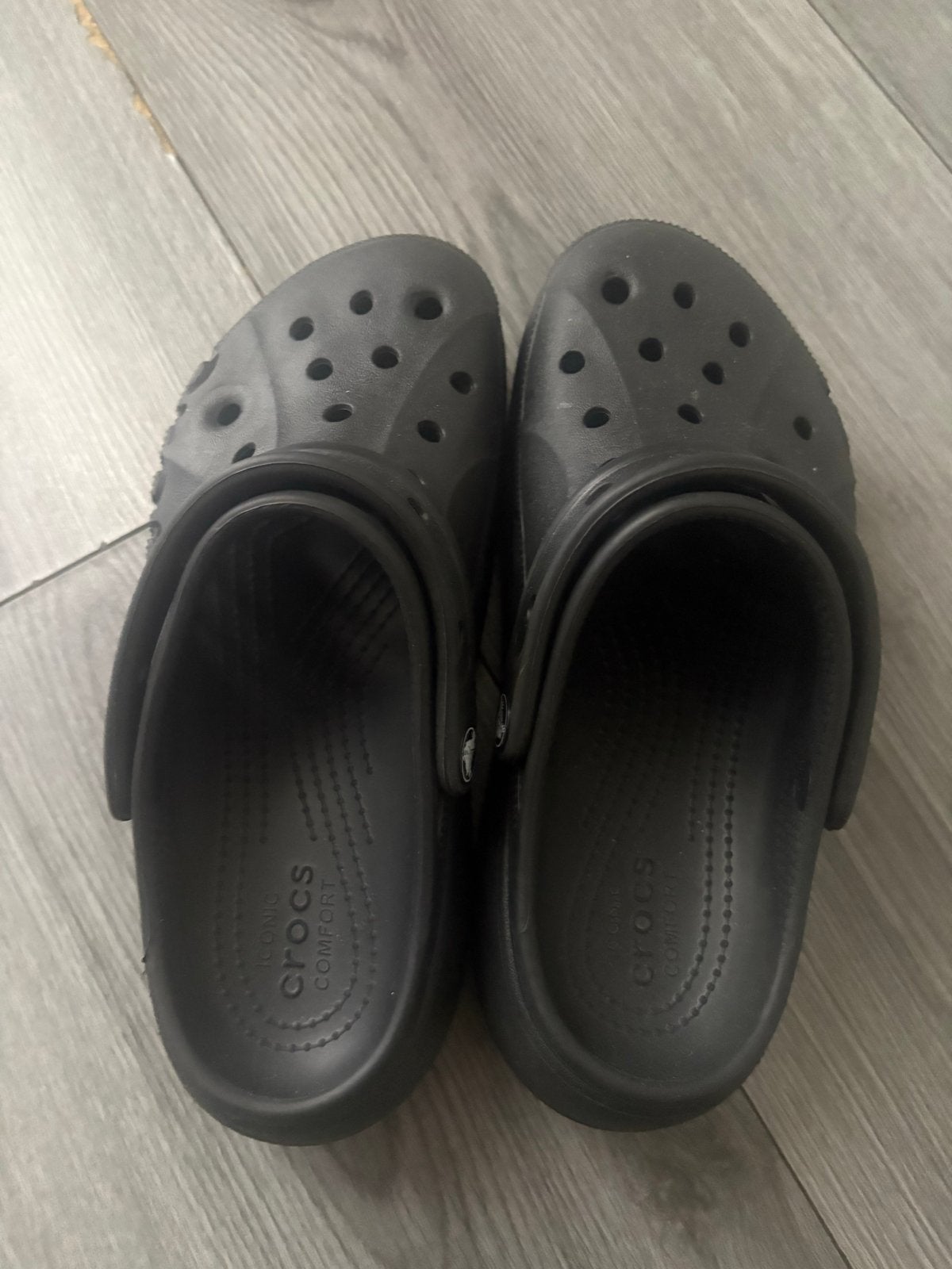 Zwarte Crocs Classic Clogs - Comfortabel en Stijlvol, Kleding | Dames, Ophalen of Verzenden, Zo goed als nieuw, Zwart, Slippers