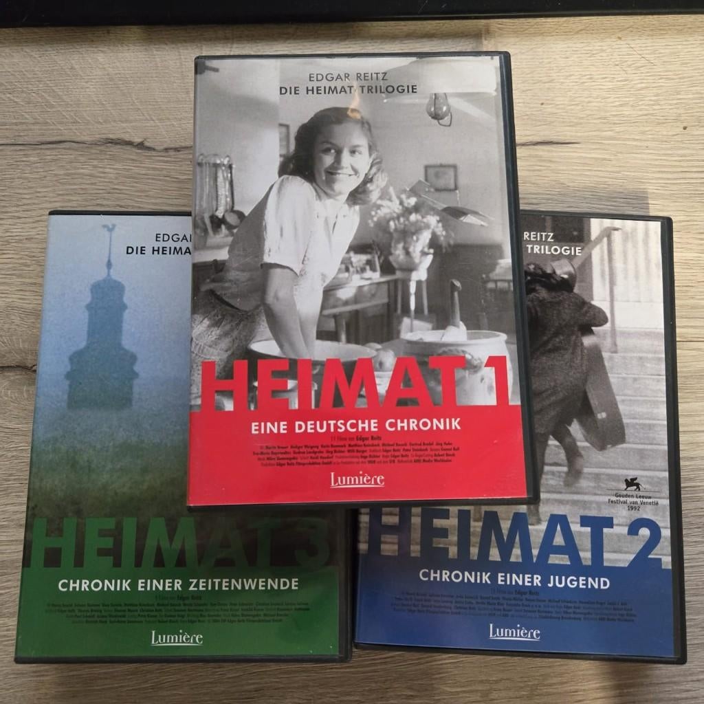 Heimat 1, 2 & 3 (Lumiere) 4 = 3 ACTIE, Cd's en Dvd's, Dvd's | Filmhuis, Vanaf 16 jaar, Ophalen of Verzenden, Zo goed als nieuw