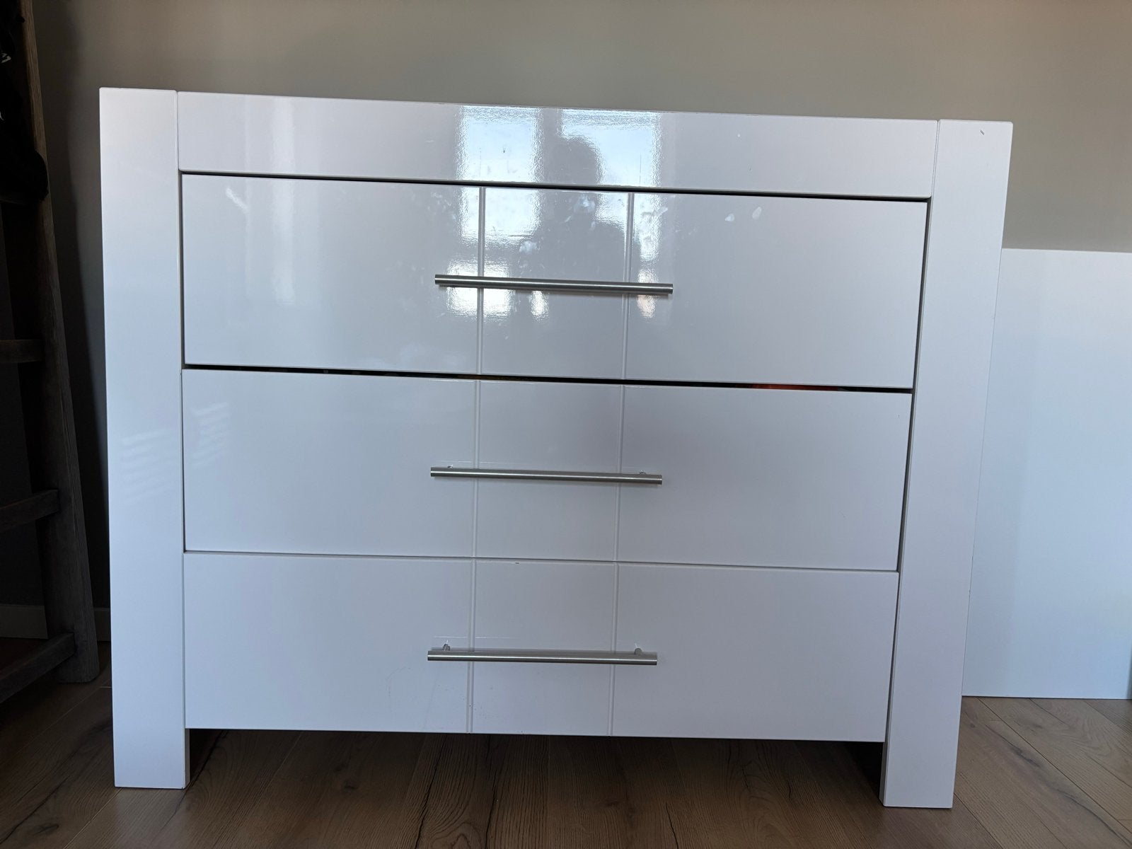 Hoogglans wit commode met 3 laden van Bopita, Ophalen, Overige materialen, Gebruikt, 100 tot 150 cm