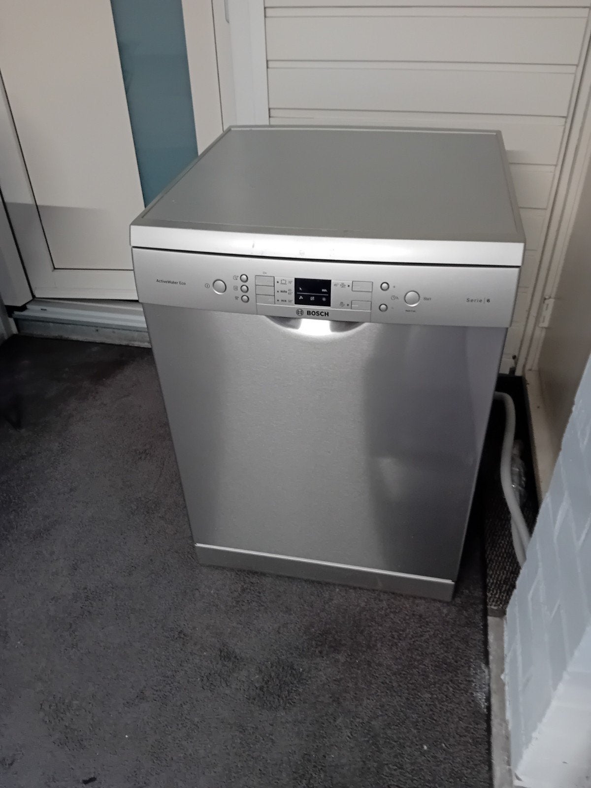 Bosch vrijstaande vaatwasser serie 6, Witgoed en Apparatuur, Vaatwasmachines, Ophalen, Gebruikt, Minder dan 85 cm, Eco programma