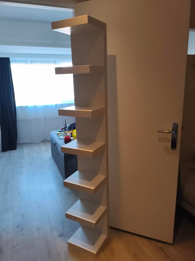 Ikea wandrek, Ophalen