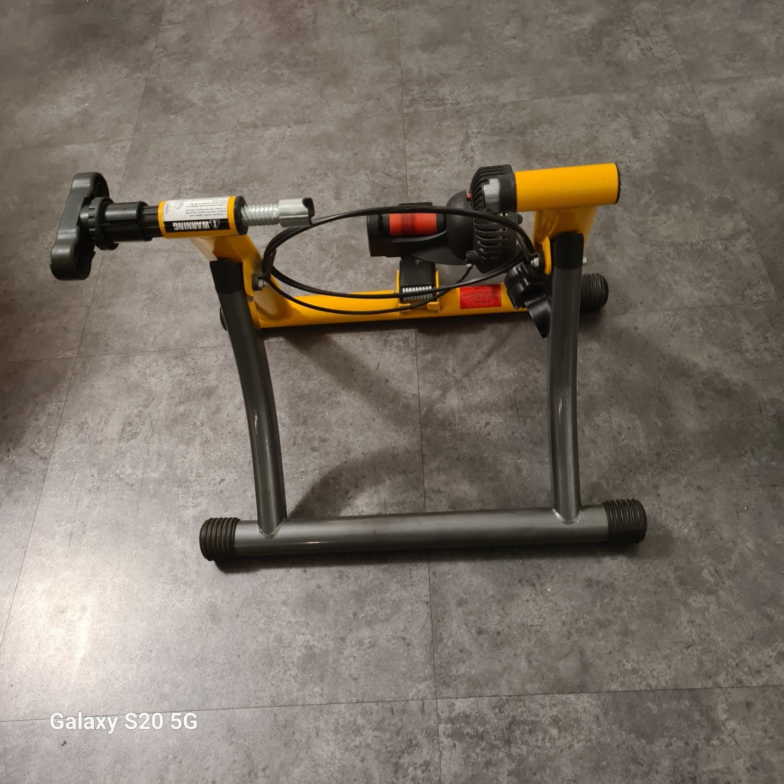 Fietstrainer voor binnen - trainen in elk seizoen, Ophalen of Verzenden