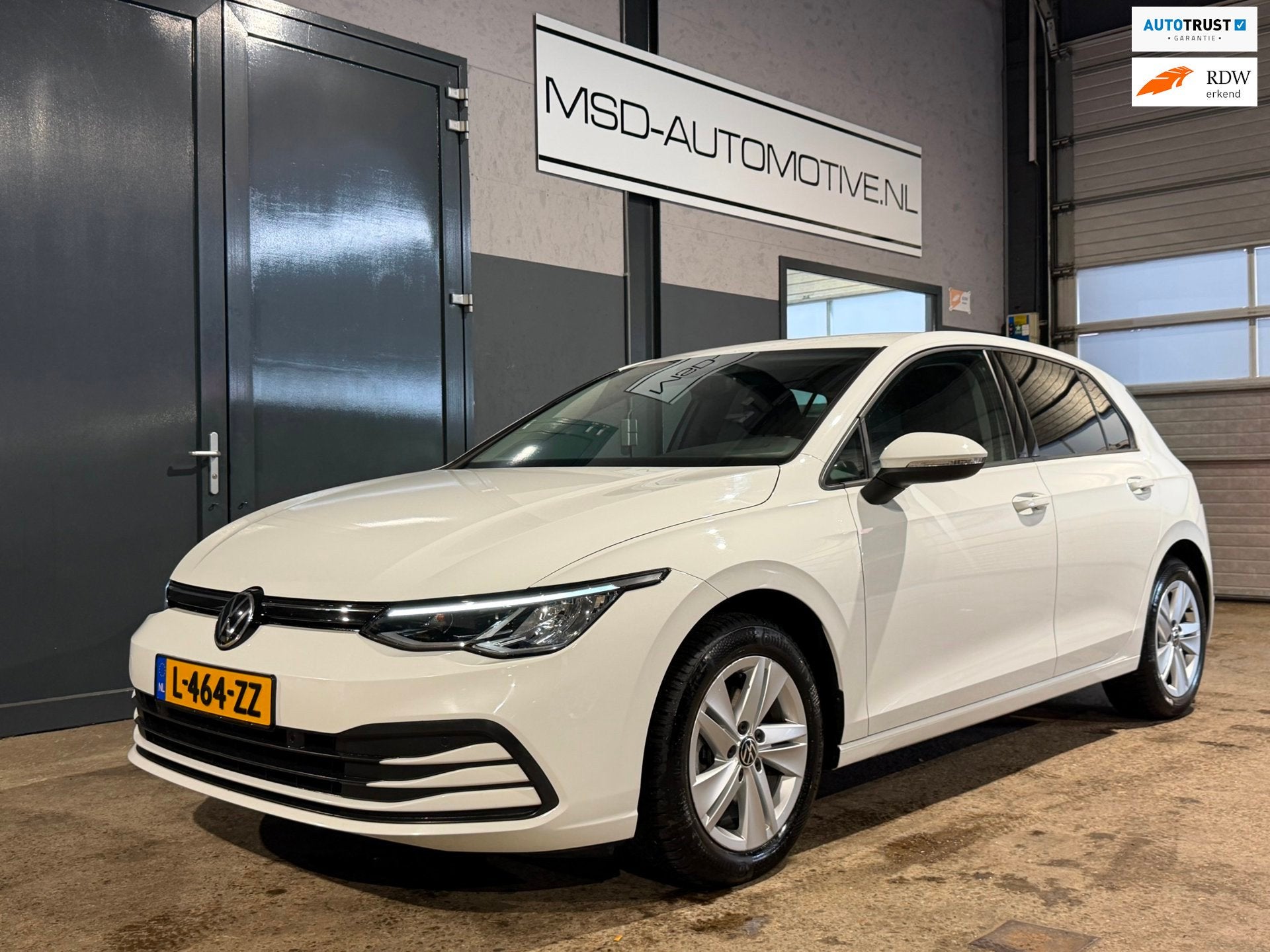 Volkswagen Golf 1.5 TSI LED|Trekhaak|Stuur + Stoelverw.|DAB|, Auto's, Voorwielaandrijving, Euro 6, 4 cilinders, Wit