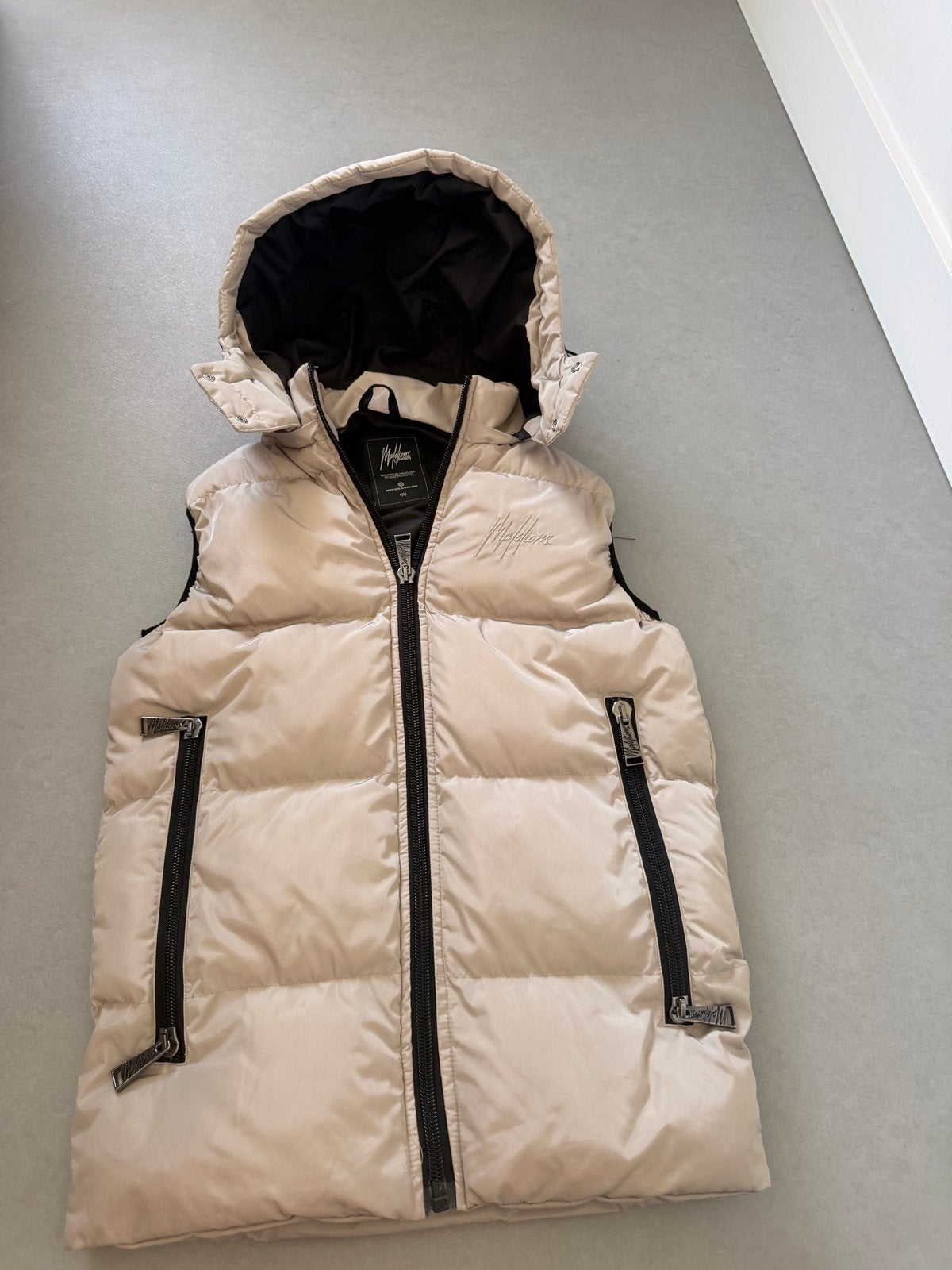 Malelions Junior Bodywarmer Beige Maat 176, Ophalen of Verzenden, Nieuw, Jongen of Meisje, Jas
