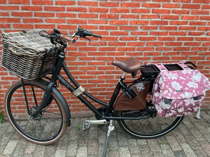 Stella Dolce black FDST comfort e-bike met zware accu, Fietsen en Brommers, Elektrische fietsen, Gebruikt, 47 tot 51 cm, 50 km per accu of meer