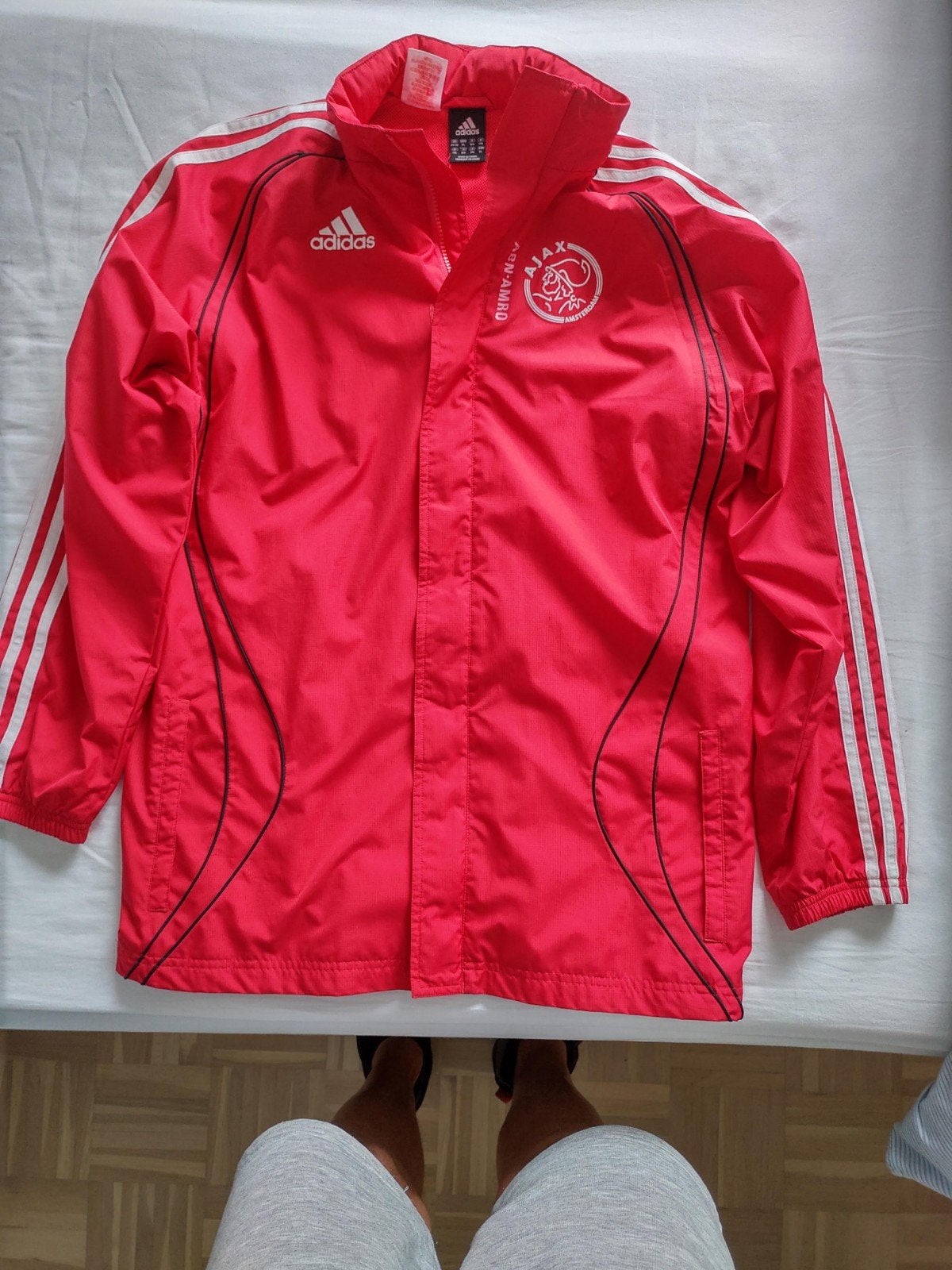 Origineel Adidas Ajax regenjack - Gebruikt, Overige maten, Ophalen of Verzenden, Adidas, Voetbal