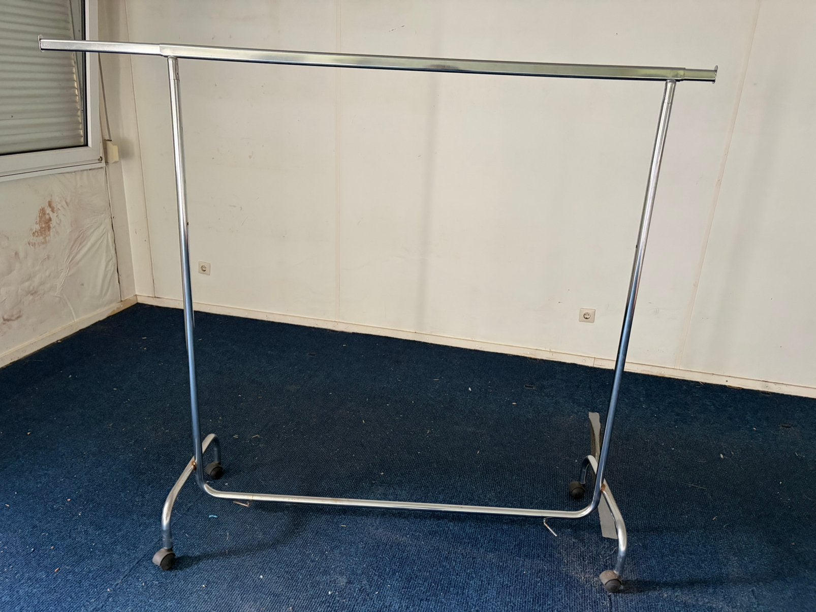 kleding rek, Ophalen, Met wielen, Gebruikt