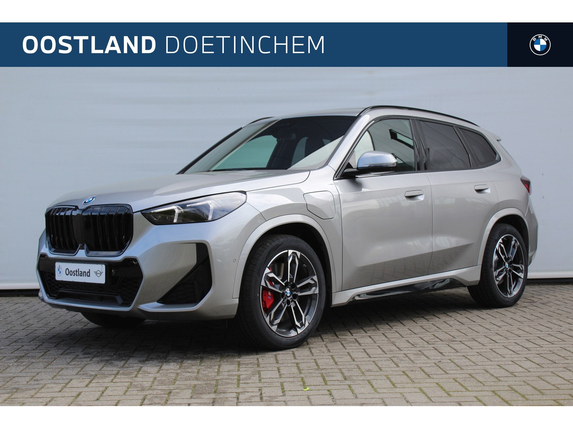 BMW X1 xDrive25e M Sport Automaat / Panoramadak / Trekhaak /