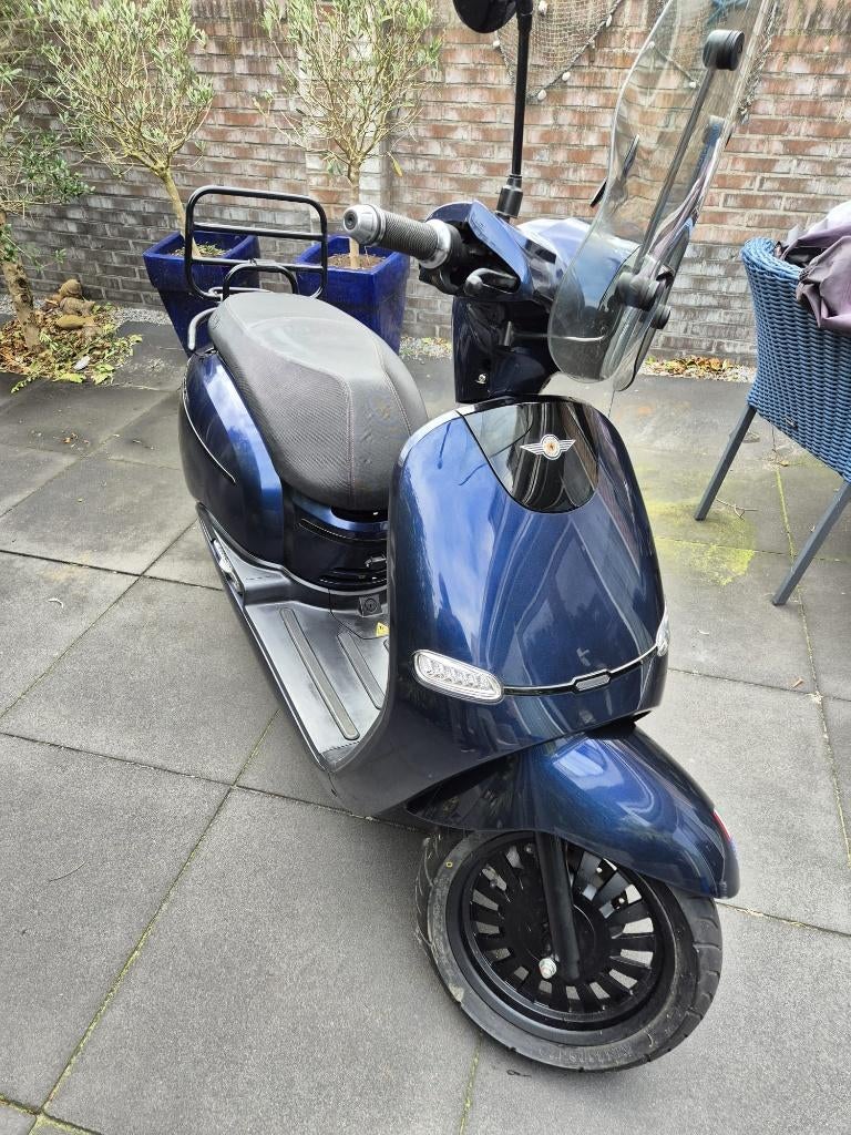 electrische scooter, Fietsen en Brommers, Snorfietsen en Snorscooters, Elektrisch, Zo goed als nieuw, Ophalen, Overige merken