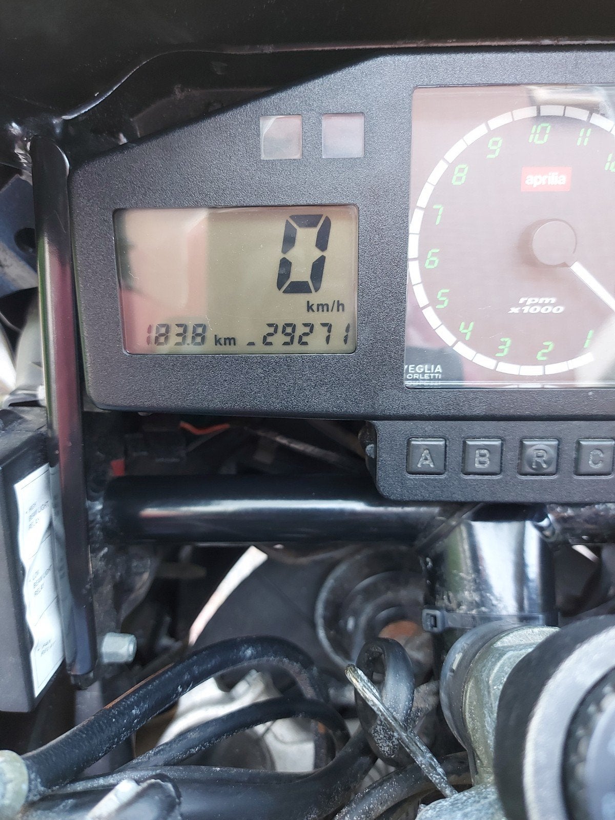 Aprilia Falco SL 1000 2003 - Chiptuned, Lage KM, 2 cilinders, Gebruikt, Toermotor, 998 cc