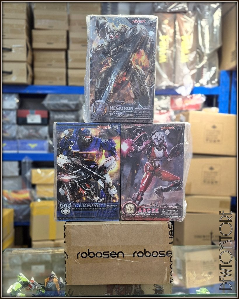 <𝗜𝗡 𝗦𝗧𝗢𝗖𝗞> Hasbro Transformers / Plamo Model Kit, Verzenden, Nieuw