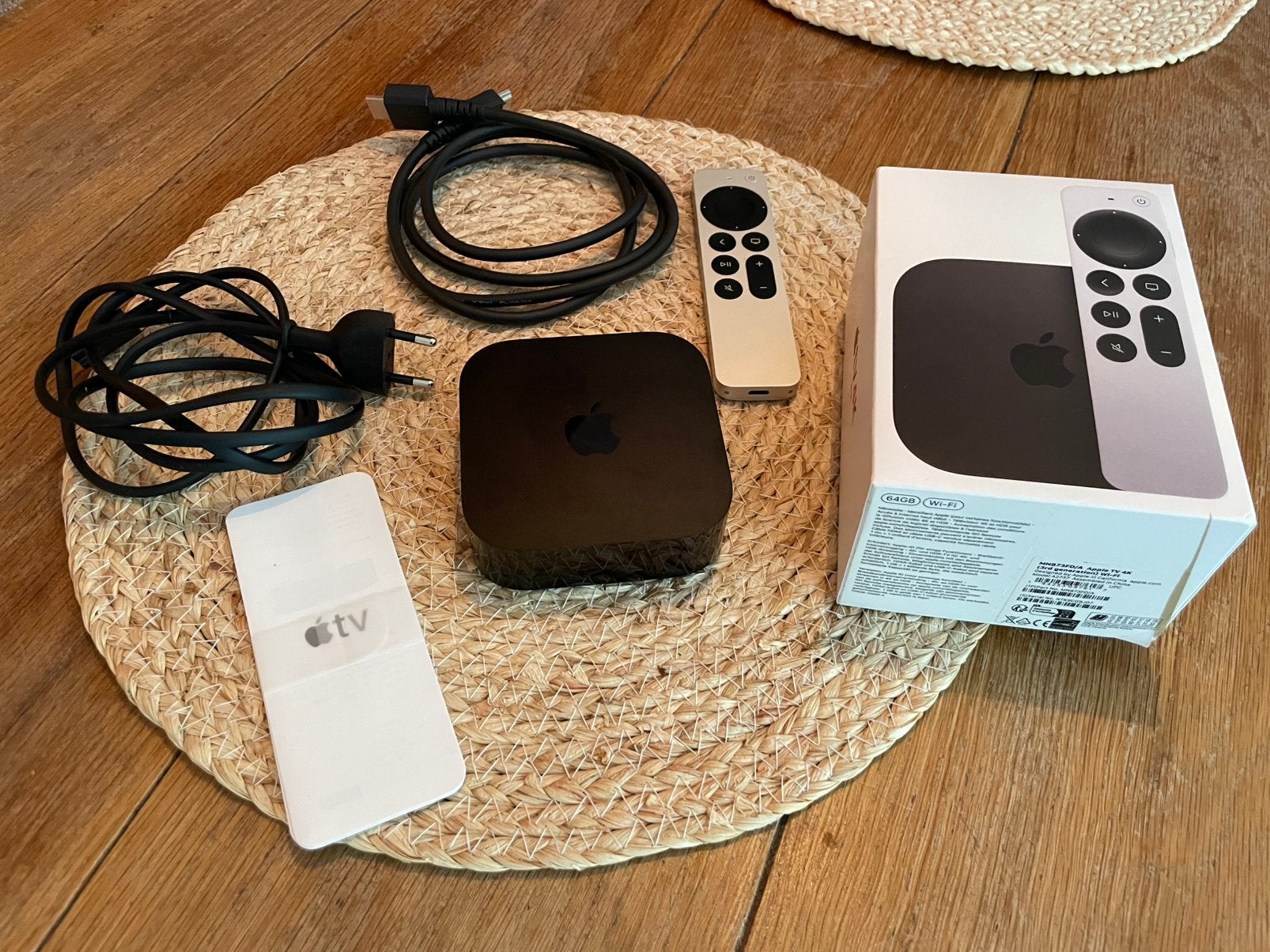 Apple TV 4K 3de generatie 64GB. ZIGGO/HBO/NETFLIX/NPO/A2737, Ophalen of Verzenden, Zo goed als nieuw, HDMI, Minder dan 500 GB