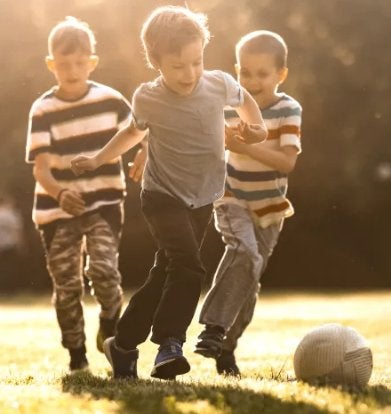kinderoppas aangeboden!, Ophalen, Zo goed als nieuw, Overige onderwerpen