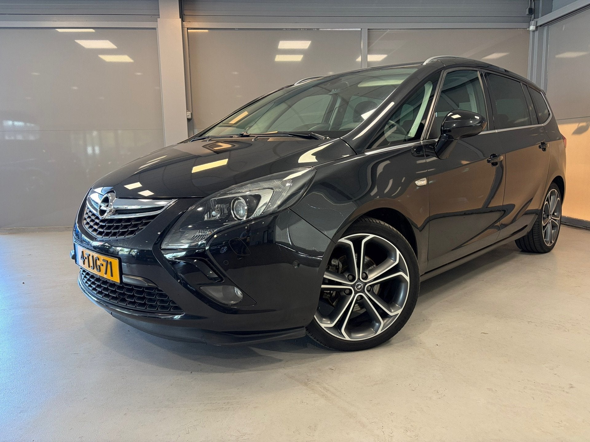 Opel Zafira Tourer Cosmo 1.4Turbo Automaat | 7 Persoons | Tr, Auto's, Euro 5, Stof, Zwart, 4 cilinders