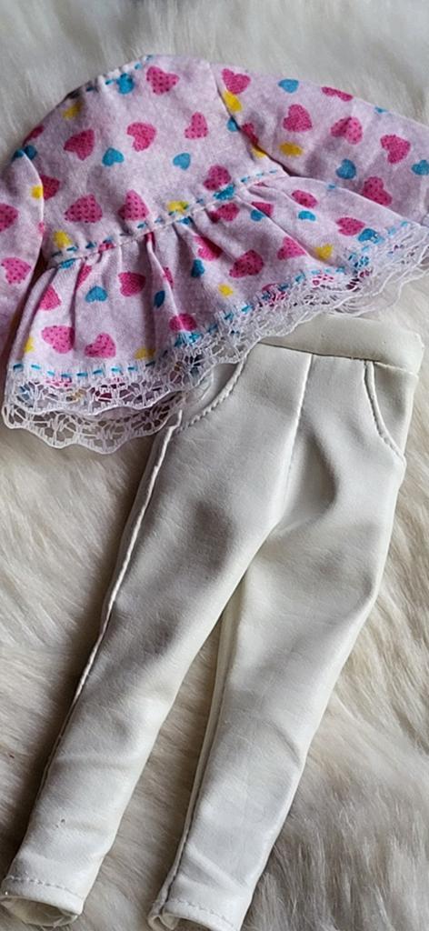 Mooie twee delige set voor Blythe, Ophalen of Verzenden, Nieuw, Kleertjes