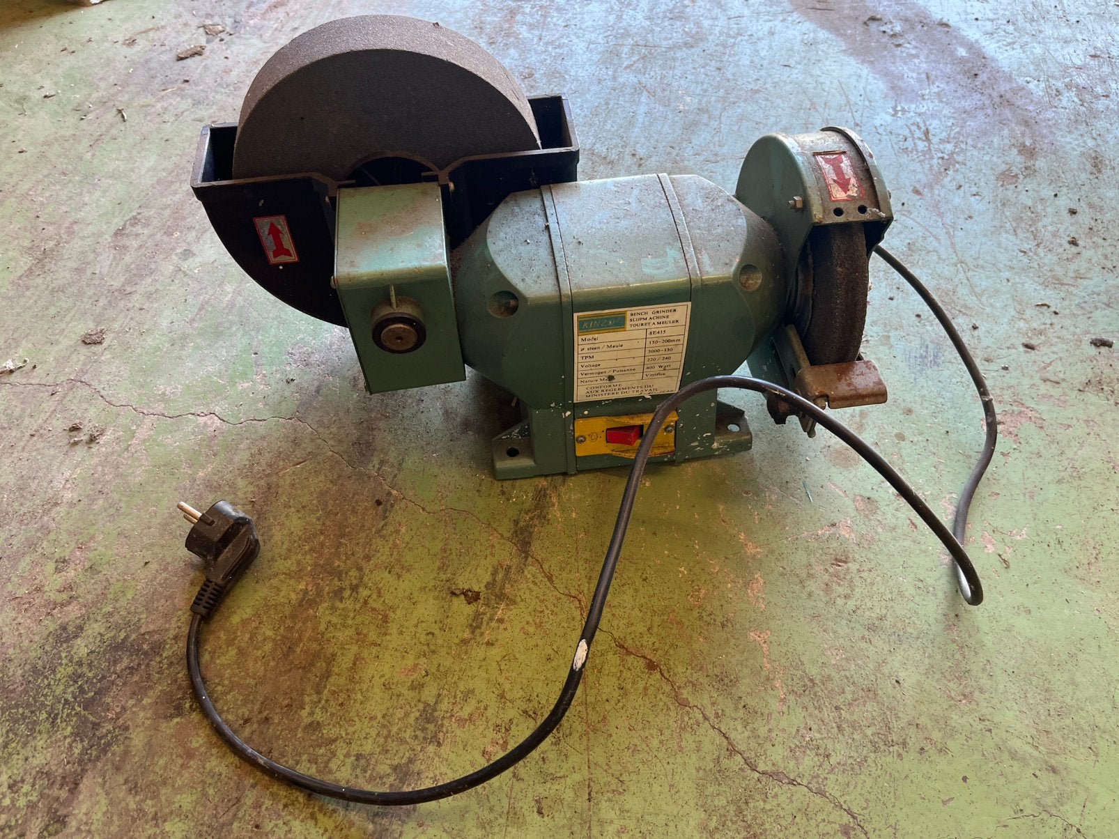 Slijpmachine op de werkbank, Ophalen of Verzenden, Gebruikt, Minder dan 700 watt, Werkbankslijpmachine