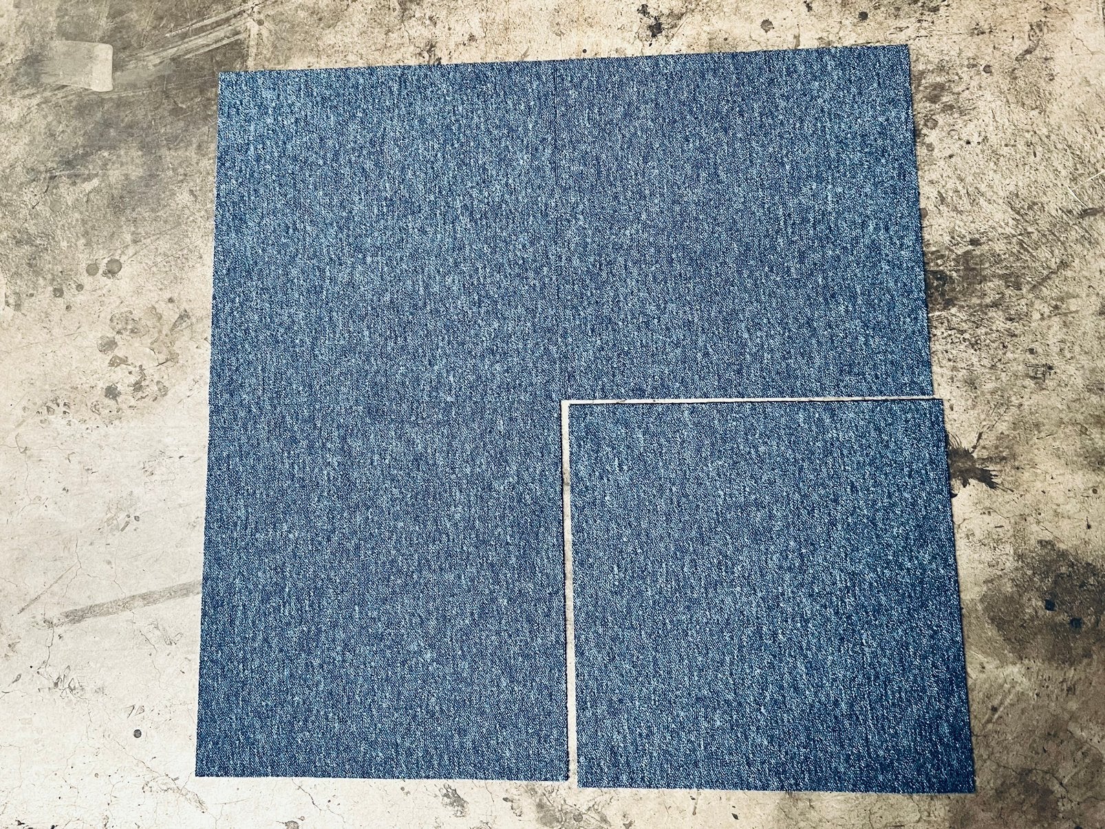 NIEUWE tapijttegels 50x50cm in de kleur blauw, Blauw, Nieuw, Ophalen of Verzenden, Tapijttegels