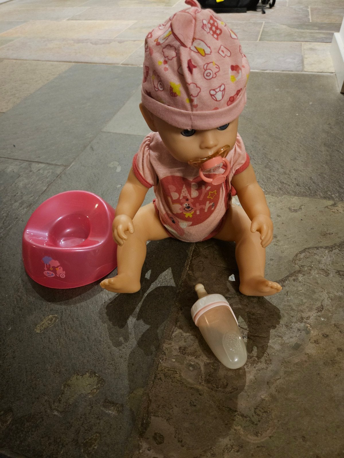 Baby born, Kinderen en Baby's, Speelgoed | Poppen, Ophalen of Verzenden, Zo goed als nieuw, Babypop