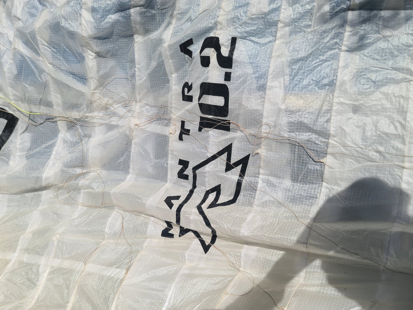 Ozone Mantra R10.2 - Maat L - Paraglider Scherm, Ophalen of Verzenden, Nieuw, Scherm