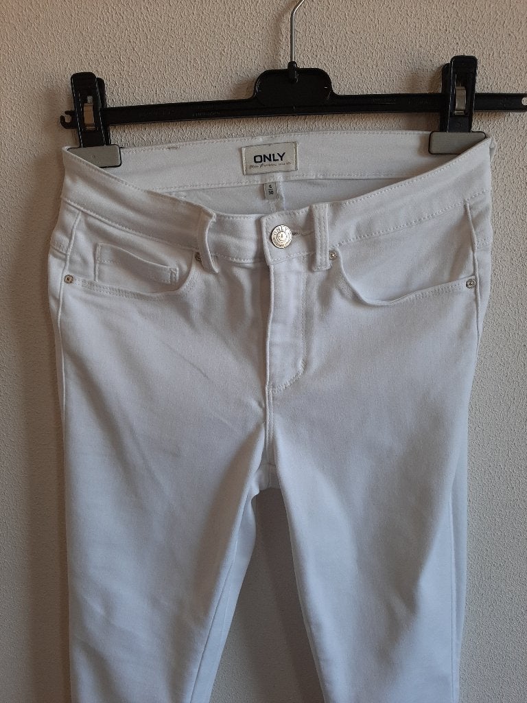 Only witte dames  lange broek maat S (30) z.g.a.n., Only, Wit, Ophalen of Verzenden, Zo goed als nieuw