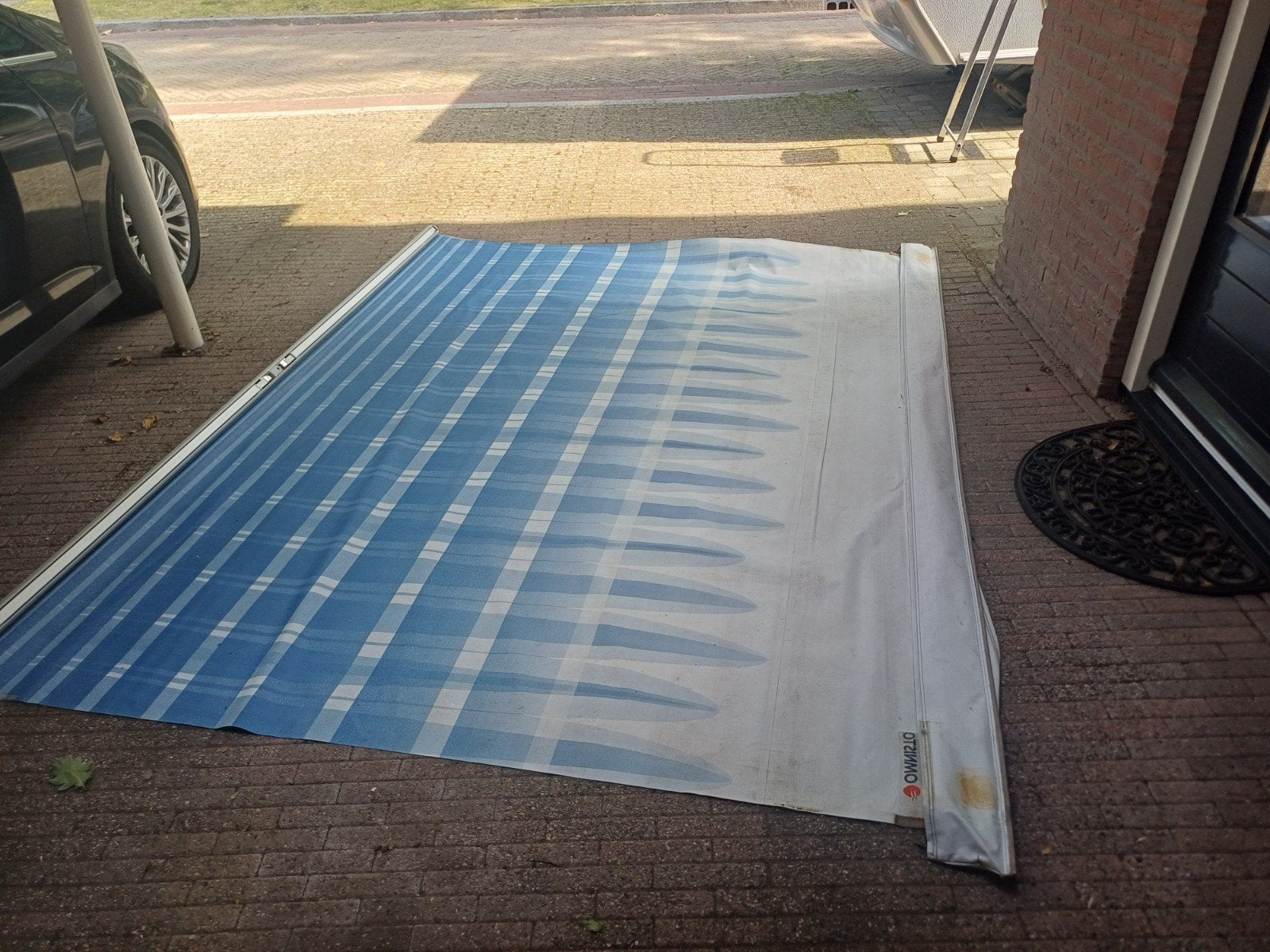Thule Omnistor Zakluifel 290 lang en 210 diep, Ophalen, Gebruikt, Polyester, Overige merken