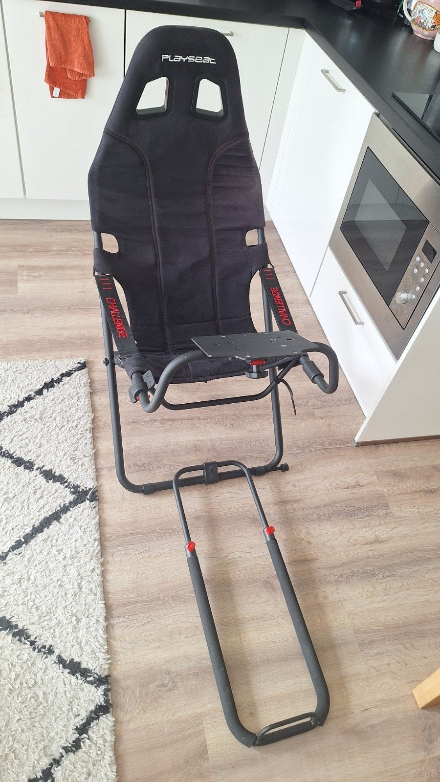 Playseat Challenge met Logitech G920 racestuur en pedalen, 1 speler, Ophalen, Zo goed als nieuw, Simulatie