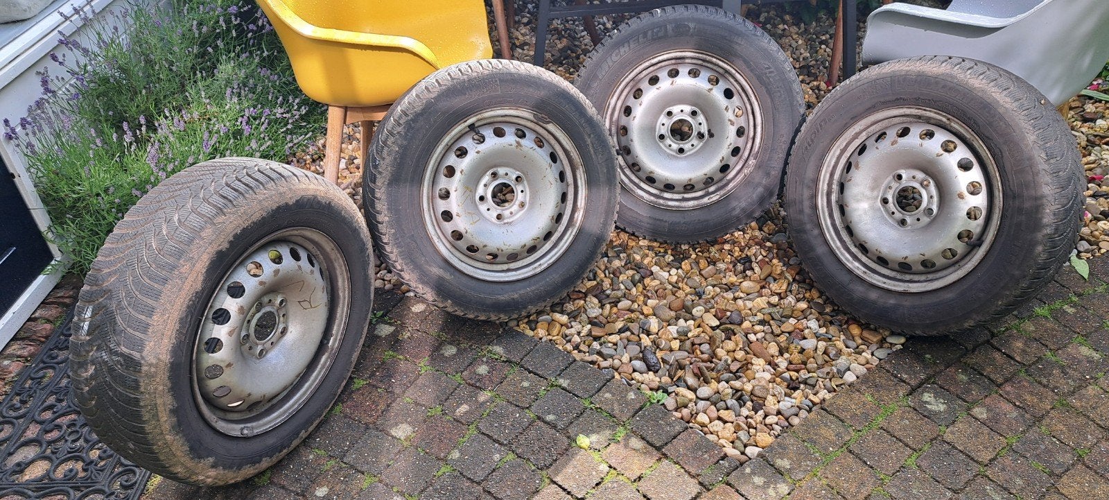 4 winterbanden op velg, Ophalen, 15 inch, Banden en Velgen, Winterbanden
