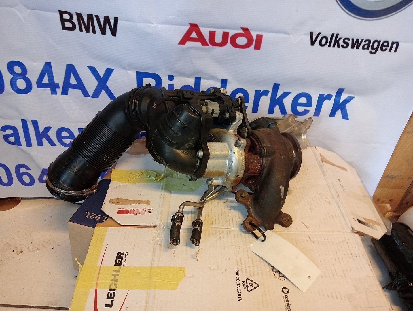 TURBO Volkswagen Golf VIII (CD1) (01-2019/-) (05C145701B), Gebruikt, -, Volkswagen, -