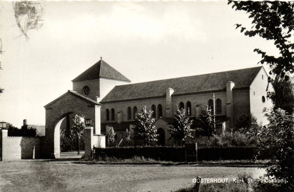 Oosterhout, Kerk St. Paulusabdij - 1968 gelopen, Ophalen of Verzenden, 1960 tot 1980, Gelopen, Gelderland