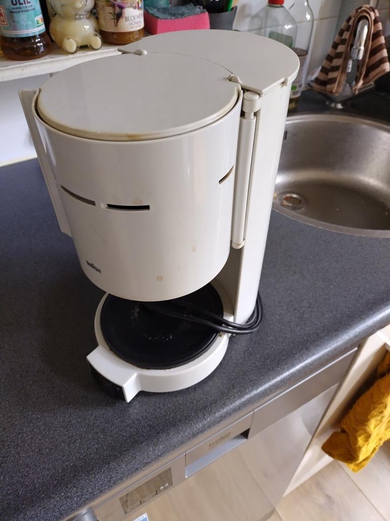 Koffieapparaat van Braun (zonder pot!!), Witgoed en Apparatuur, Koffiezetapparaten, Ophalen, Koffiemachine