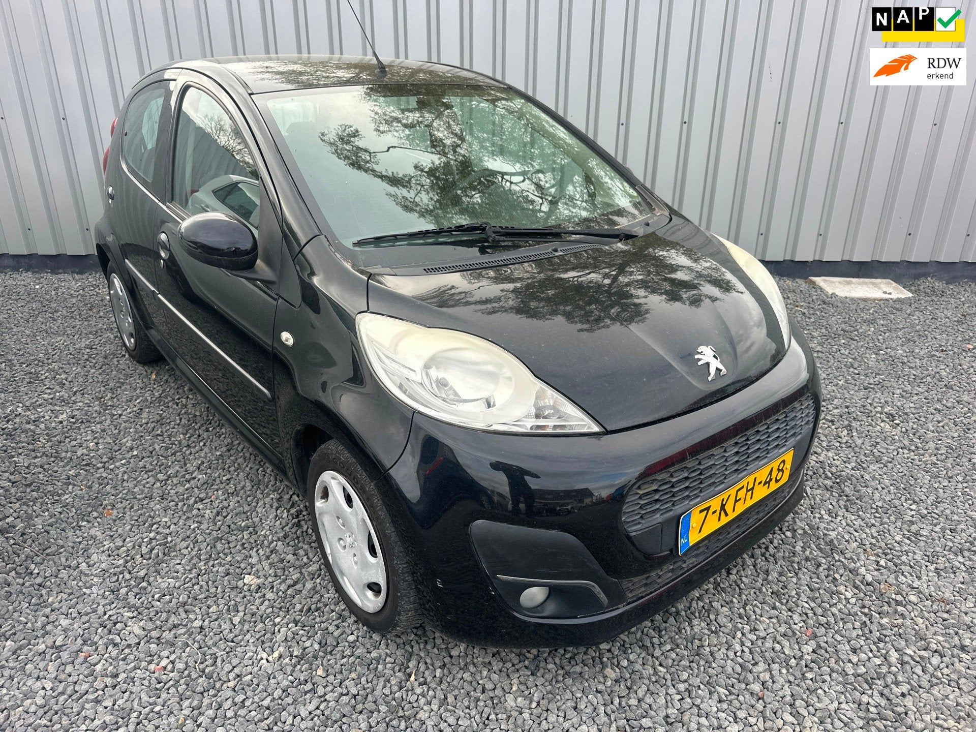 Peugeot 107 1.0 Active, Auto's, Voorwielaandrijving, Euro 5, Gebruikt, Zwart