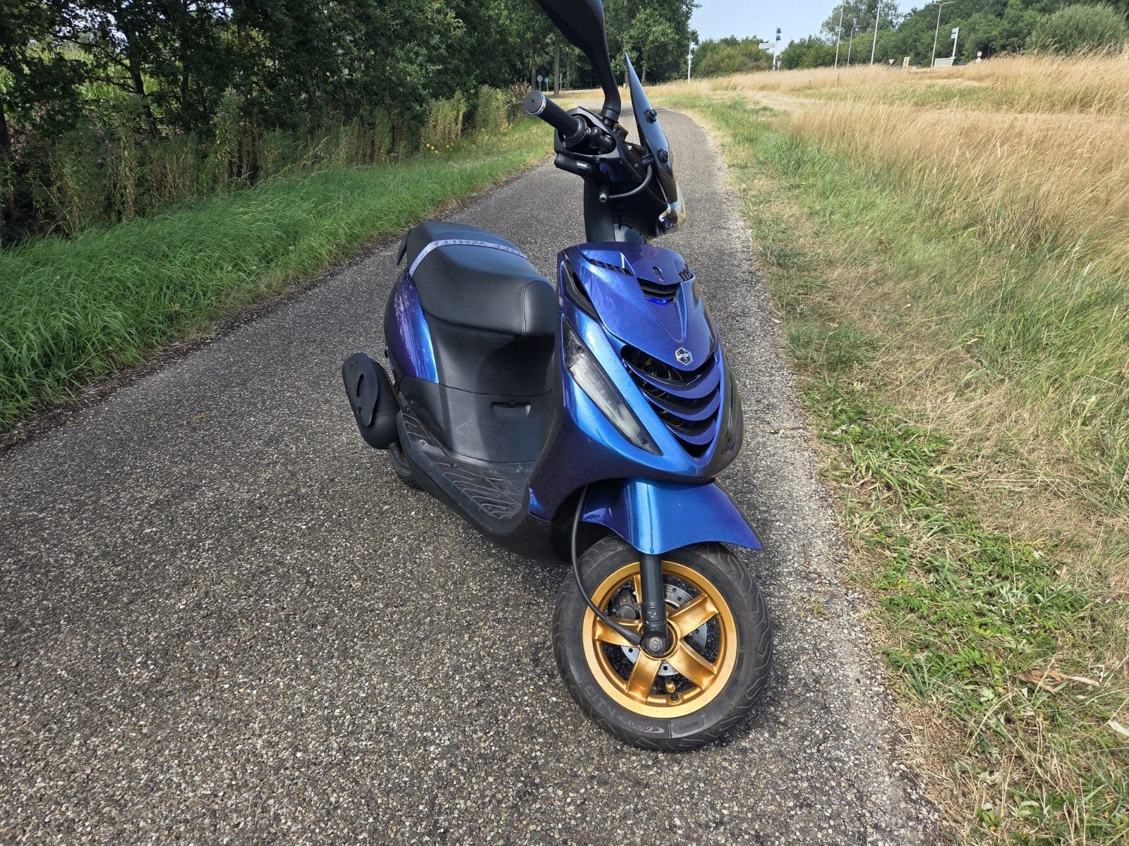 Piaggio Zip Custom 4T (2006) – Porsche Cayman Cameleon Blauw, Ophalen, Maximaal 45 km/u, Zip, Zo goed als nieuw