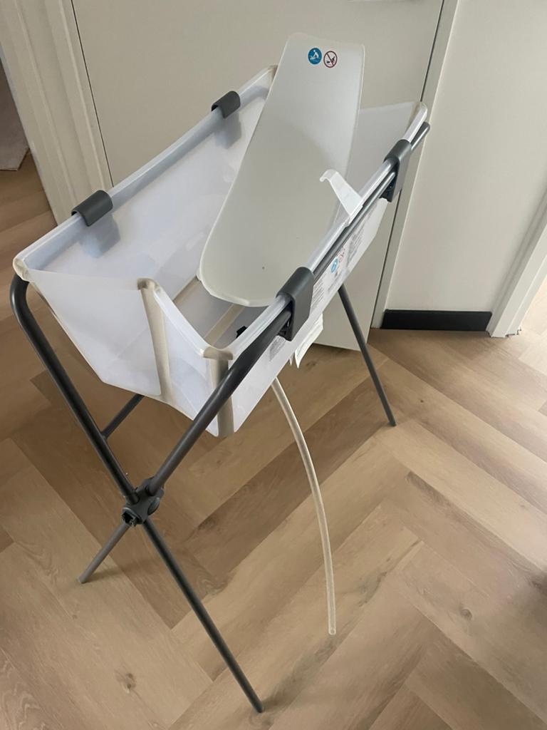 Stokke flexi bath met standaard en inleg, Kinderen en Baby's, Badjes en Verzorging, Ophalen, Zo goed als nieuw, Badje, Standaard