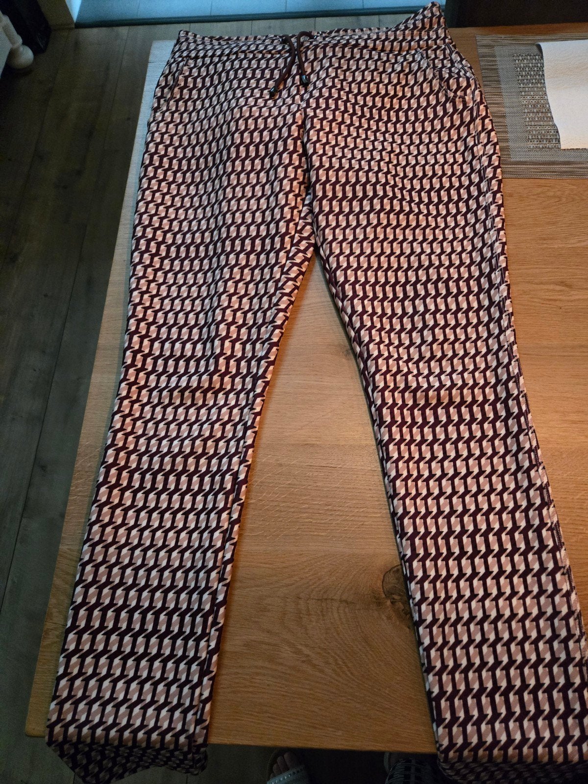 Zizo travelstof broek 42, Kleding | Dames, Broeken en Pantalons, Verzenden, Beige, Maat 42/44 (L), Nieuw