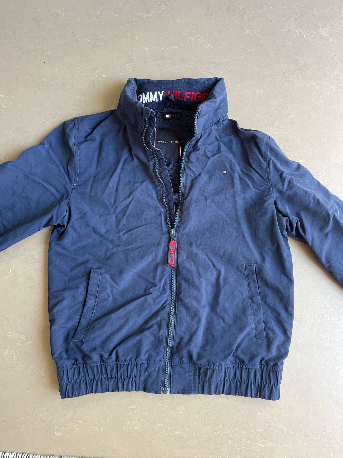 Tommy Hilfiger Jack - Maat 164, Ophalen of Verzenden, Gebruikt, Jongen of Meisje, Jas