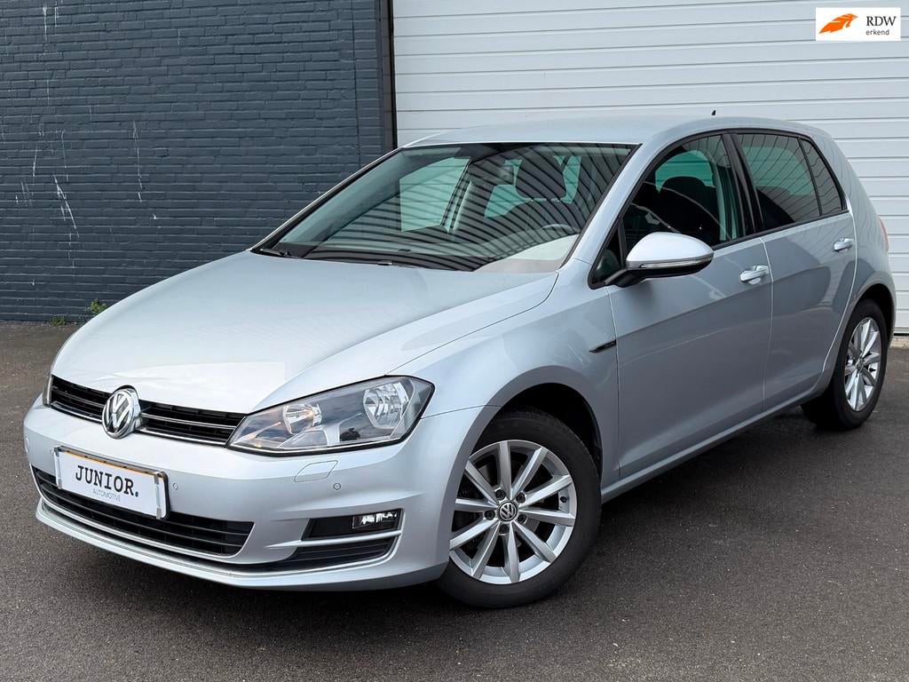Volkswagen Golf 1.6 TDI Highline CRUISE/CLIMA/STOELVERWARMIN, Auto's, Voorwielaandrijving, Stof, Gebruikt, 4 cilinders