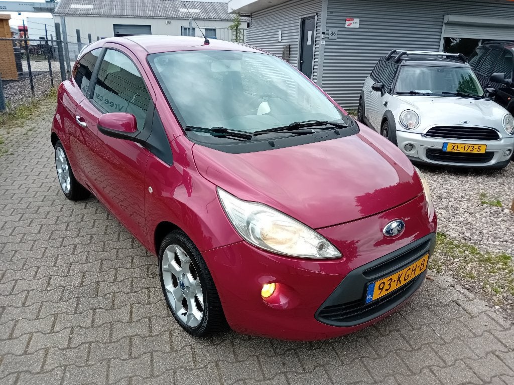 Ford Ka 1.2 51KW BJ2009 AIRCO NETTE AUTO, Auto's, Ford, Voorwielaandrijving, Stof, 4 cilinders, 4 stoelen