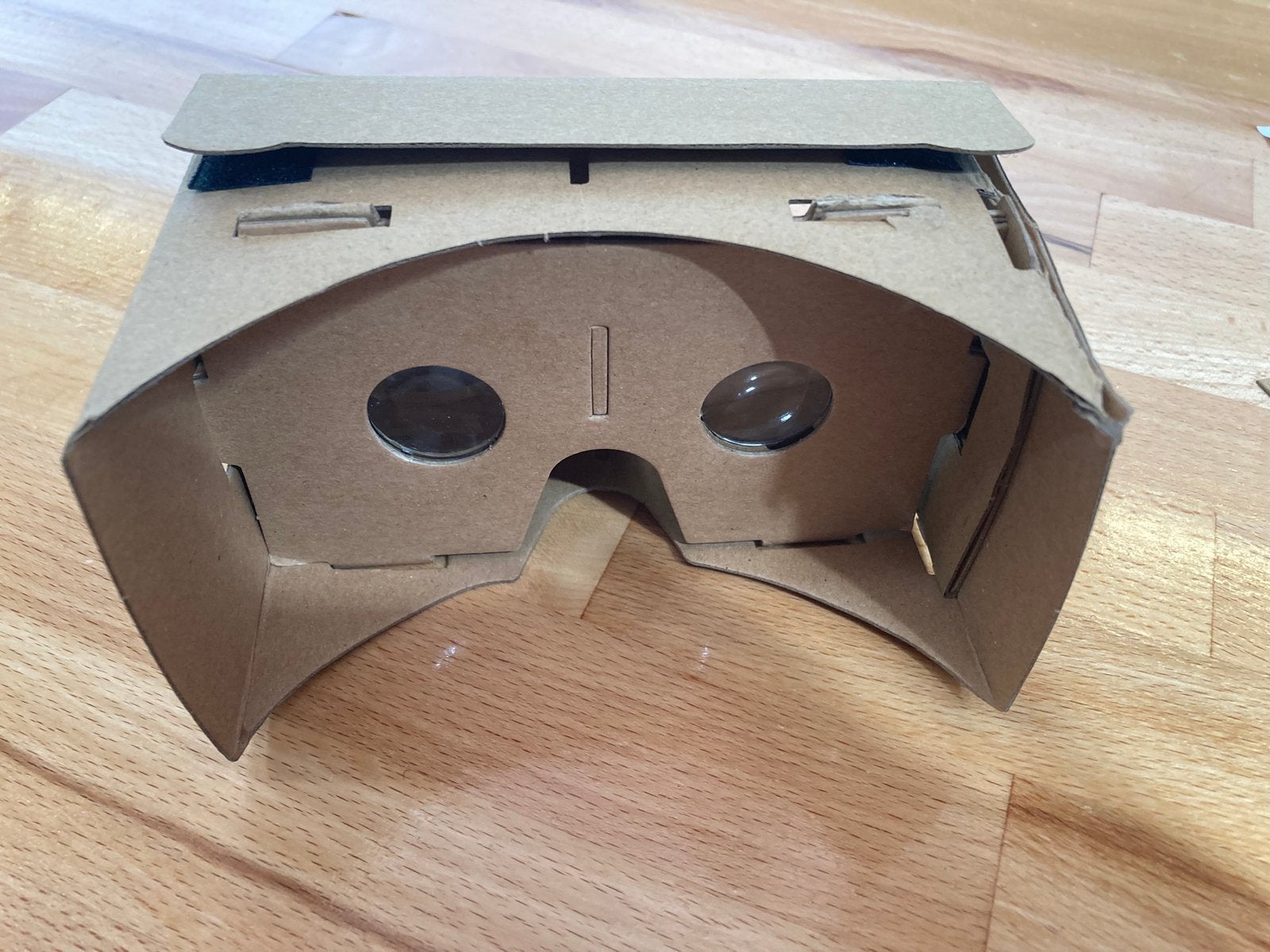 33 kartonnen VR-brillen, Ophalen of Verzenden, Nieuw
