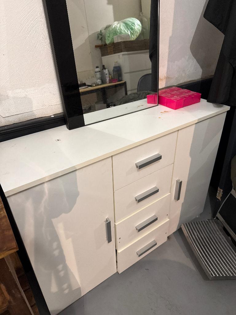 Dressoir, Ophalen, Gebruikt, 150 tot 200 cm, 25 tot 50 cm