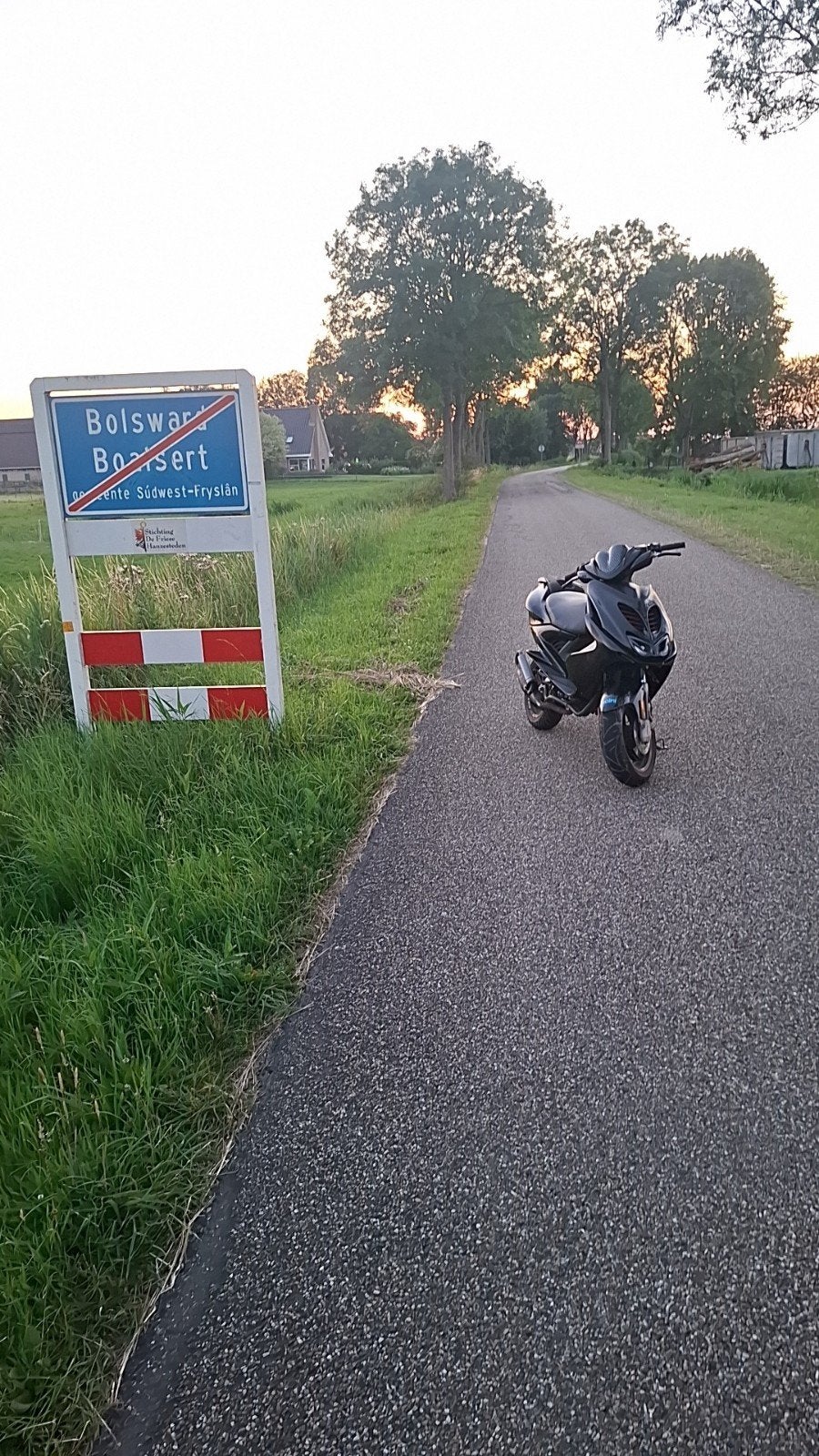 Yamaha Aerox Scooter - Zwart, Goed Onderhouden, Ophalen of Verzenden, Zo goed als nieuw