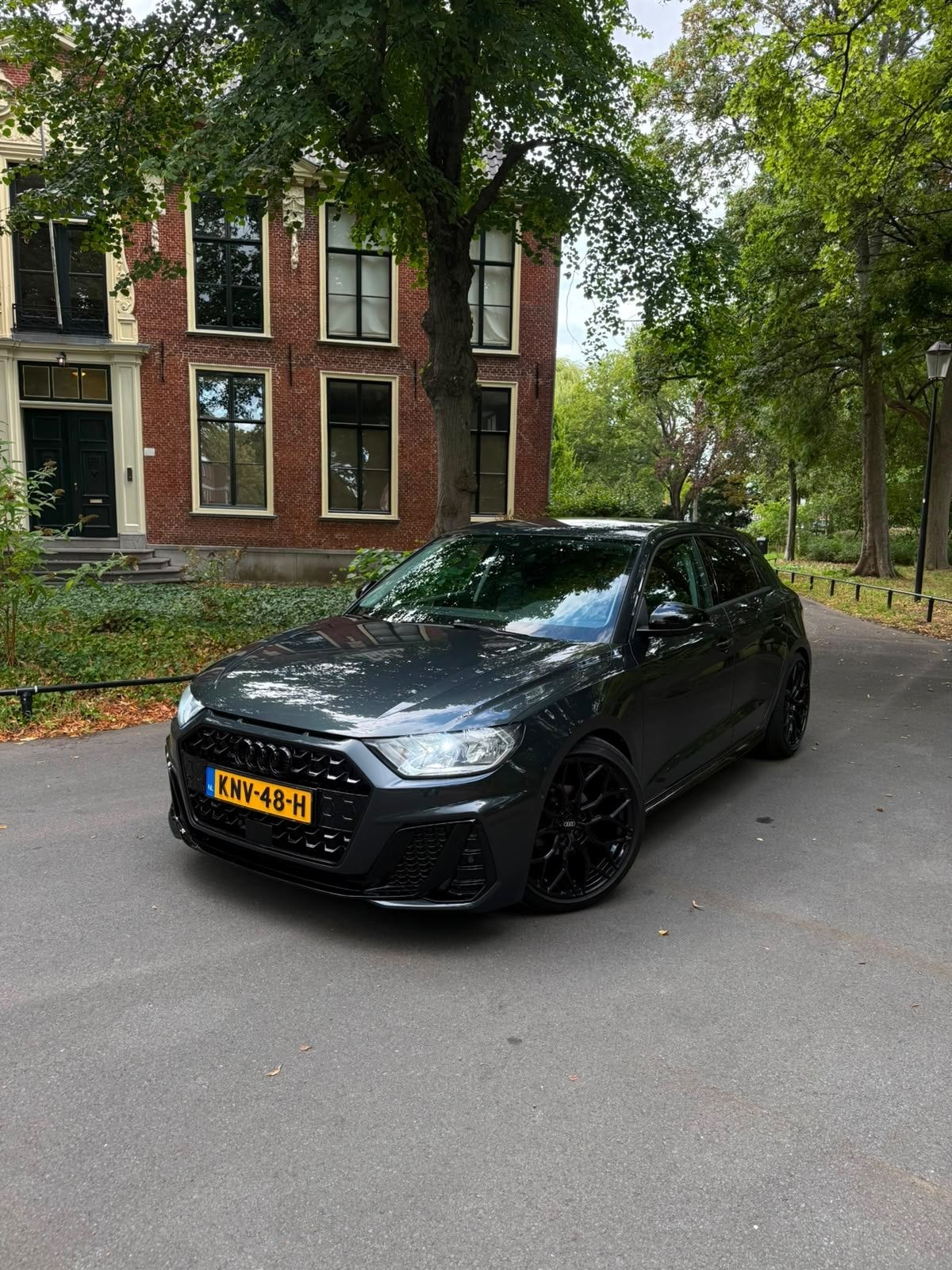 Audi a1 s-Line 25 TFSI 95 pk donkergrijs, Voorwielaandrijving, Stof, A1, Zwart