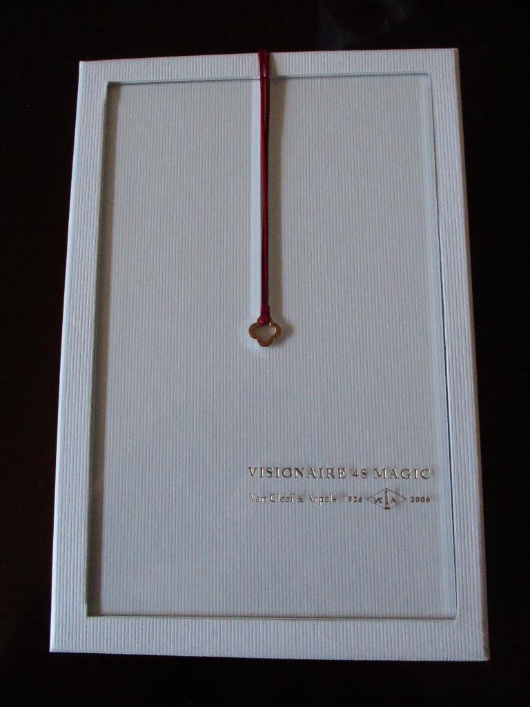 Visionaire Collector Luxury Books: WOMAN & MAGIC, Boeken, Ophalen, Zo goed als nieuw, Overige onderwerpen, Diverse Auteurs