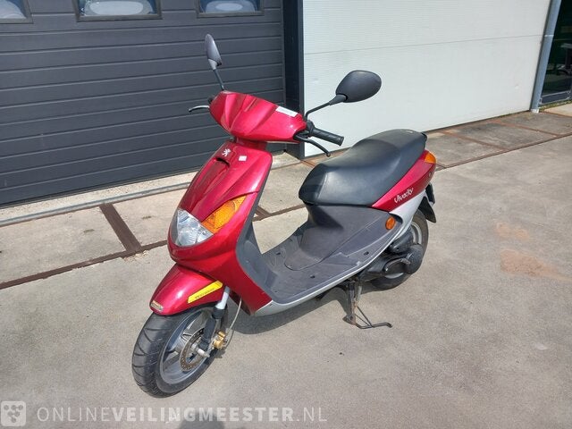 *GEZOCHT* Peugeot vivacity 2006 rood, Ophalen of Verzenden, Zo goed als nieuw, Vivacity