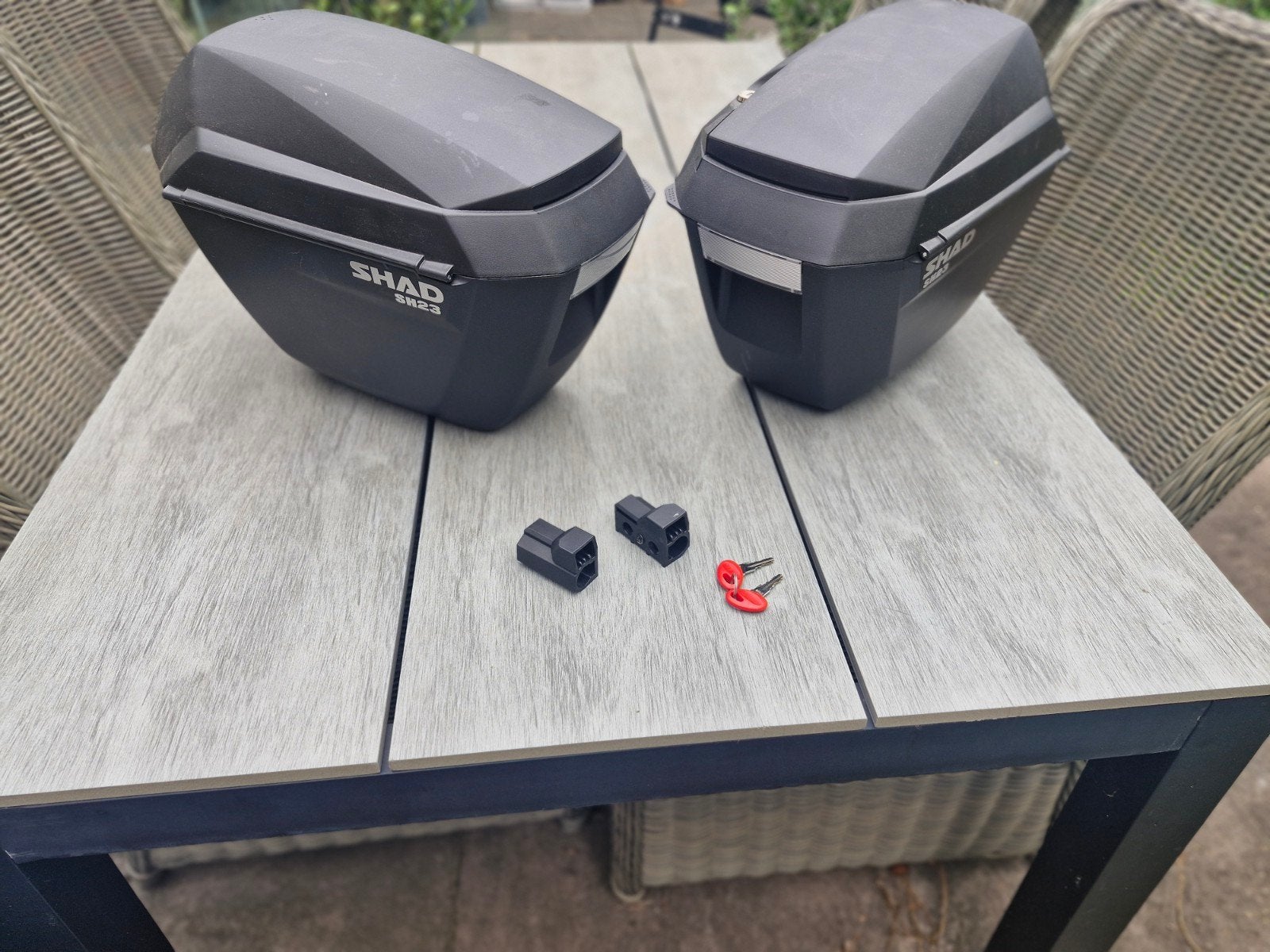 Koffers voor motor. Shad23, Motoren, Ophalen