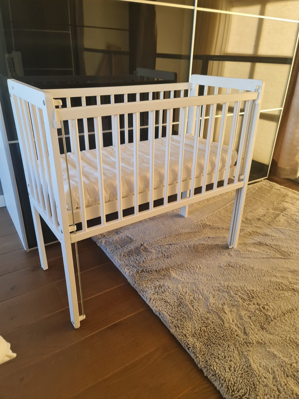 te koop - Petit Amelie Co-sleeper met matras - 95x45 cm, Kinderen en Baby's, Babywiegjes en Ledikanten, Wieg, Ophalen
