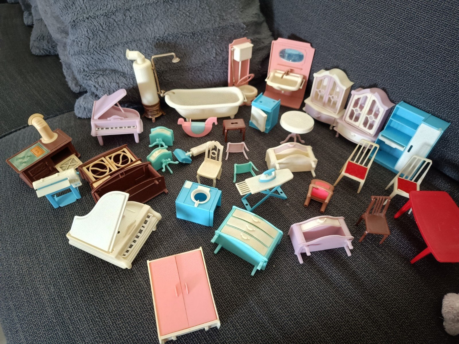 Vintage poppenhuis meubels, Ophalen of Verzenden, Gebruikt, Poppenhuis