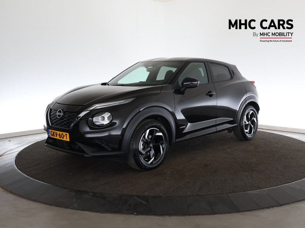 Nissan Juke 1.6 Hybrid N-Connecta | Keyless | Carplay | Came, Auto's, Nissan, Stof, Gebruikt, 4 cilinders, Zwart