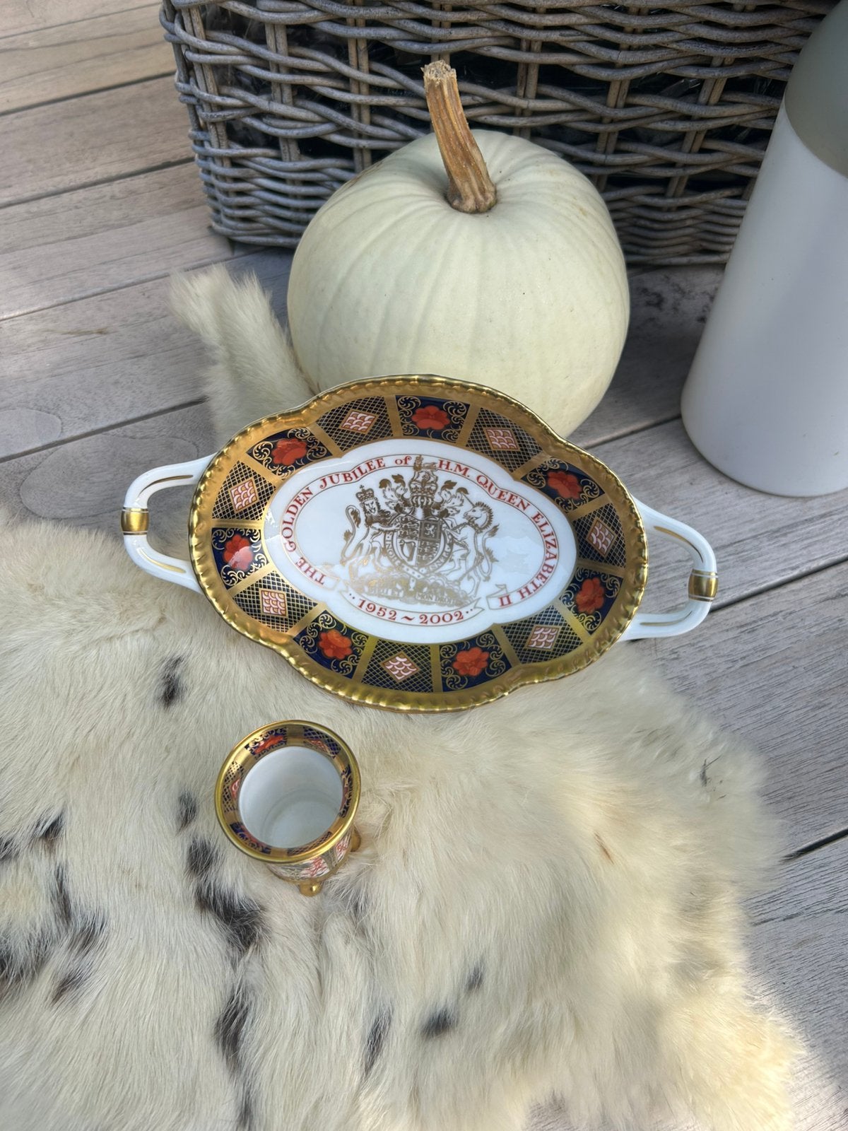 Royal Crown Derby Old Imari vaasje en lattice izgst 2002, Ophalen, Verzilverd, Zo goed als nieuw, Bord of Schaal